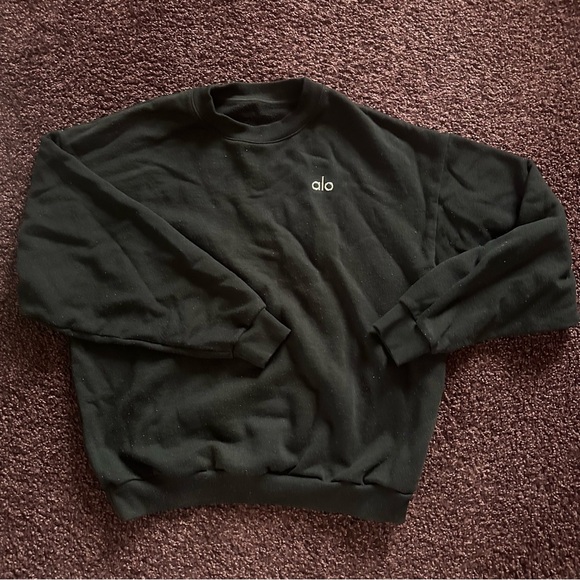 ALO Yoga Black Crewneck Sweatshirt - Picture 1 of 3
